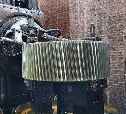 Стабильная передача мощности с использованием косозубой шестерни для автоматизированных производственных линий