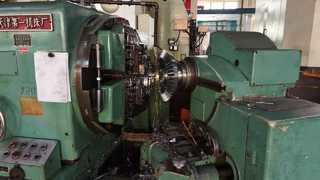 Коническая передача для тяжелых условий эксплуатации для конусных дробилок